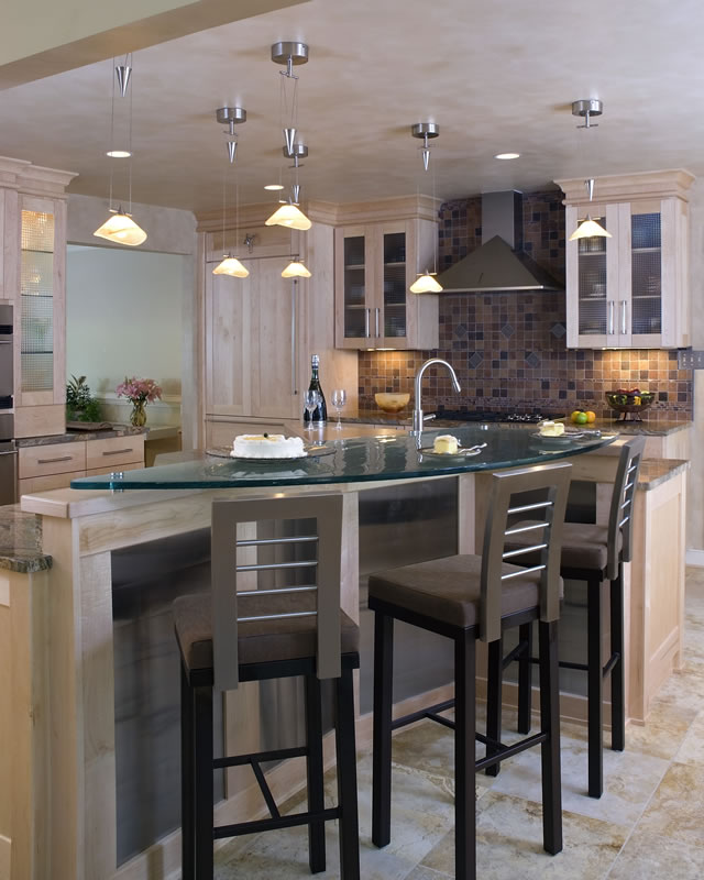 18 Tables & Counter Tops