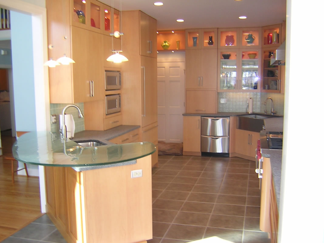 19 Tables & Counter Tops